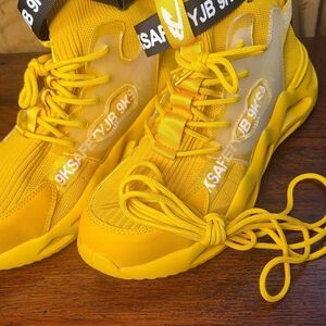 SAFTEY WORK HARD TOE Yellow Athletic Sneakers with Black Accents
